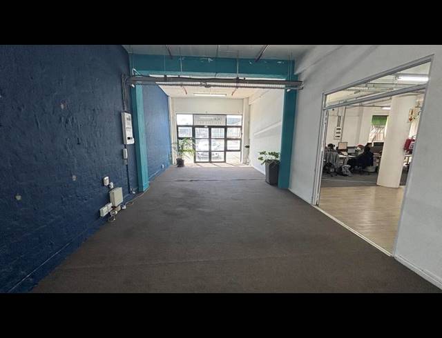 INDUSTRIAL PROPERTY TO RENT IN PAARDEN EILAND